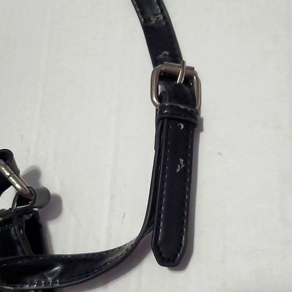 Lulu by Lulu Guinness Fun Graphic London Crossbody Bag - Picture 5 of 9